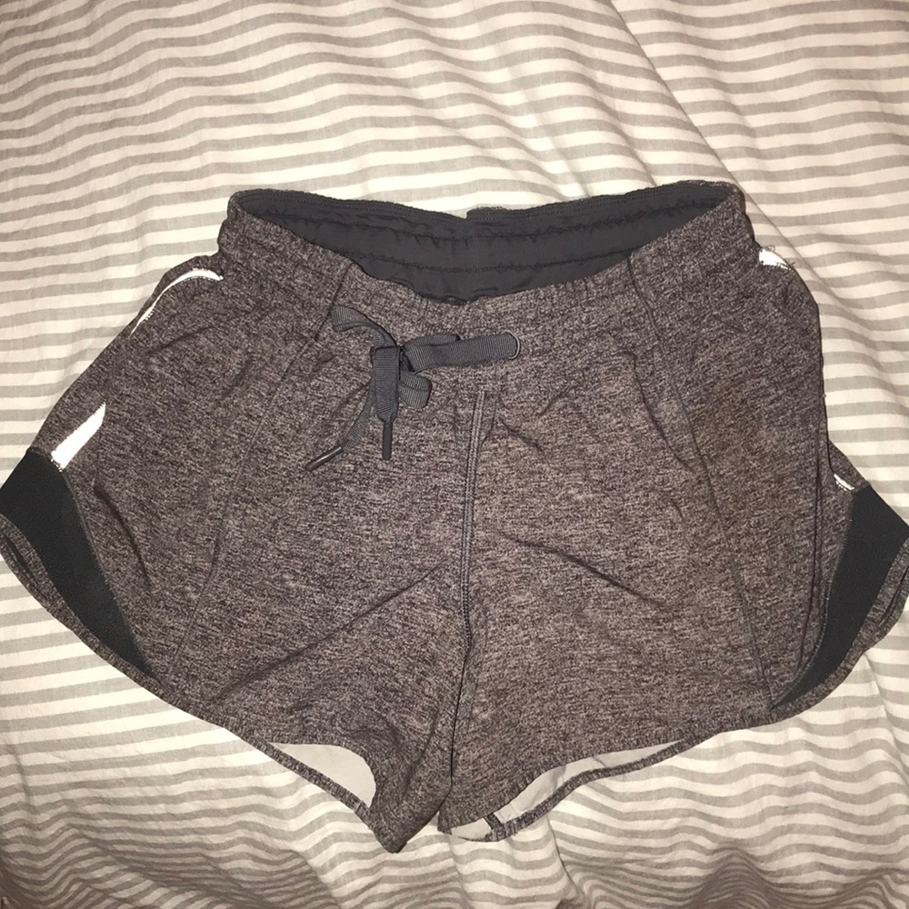 Lululemon shorty shorts